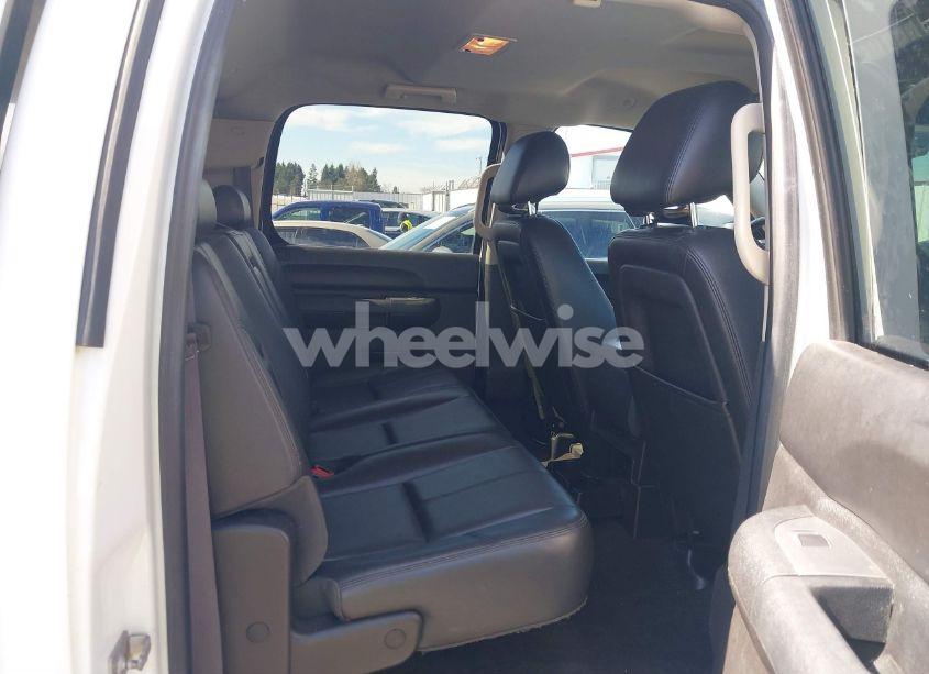 Photo 8 of 2013 Chevrolet Silverado 2500HD LT (VIN 1GC1KXC82DF192730)
