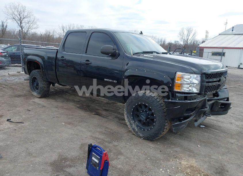 2011 Chevrolet Silverado 2500HD LT (VIN 1GC1KXC83BF172452) main photo