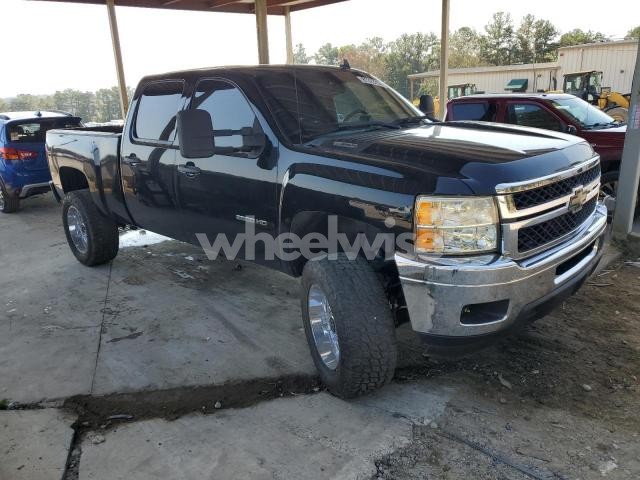 Photo 2 of 2011 CHEVROLET SILVERADO K2500 HEAVY DUTY LT N/A (VIN 1GC1KXC85BF135824)