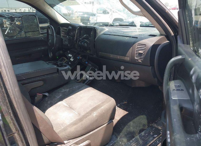 Photo 5 of 2011 Chevrolet Silverado 2500HD LT (VIN 1GC1KXC86BF223913)