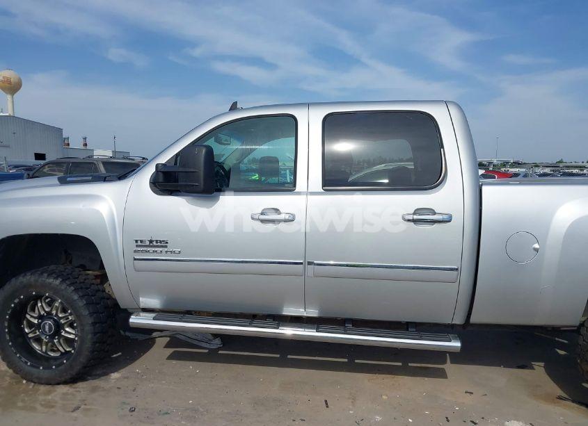 Photo 15 of 2012 Chevrolet Silverado 2500HD LT (VIN 1GC1KXC88CF213157)