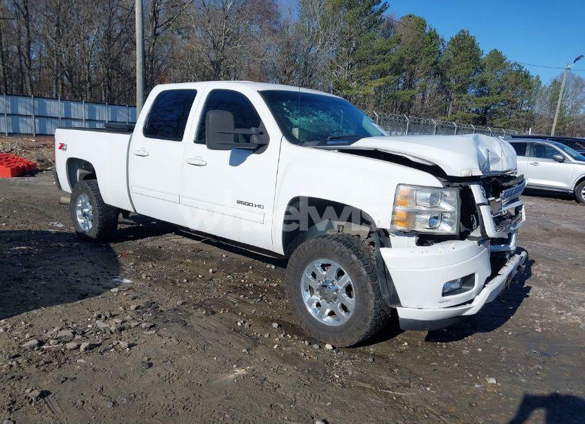 2012 Chevrolet Silverado 2500HD LT (VIN 1GC1KXC8XCF218408) main photo