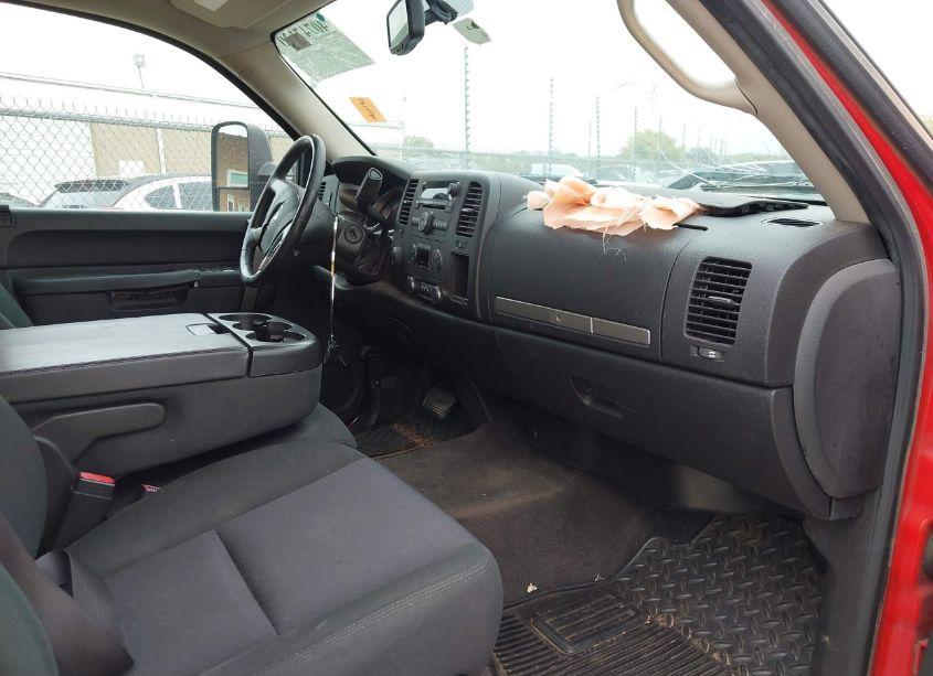 Photo 5 of 2013 Chevrolet Silverado 2500HD LT (VIN 1GC1KXCG0DF214294)