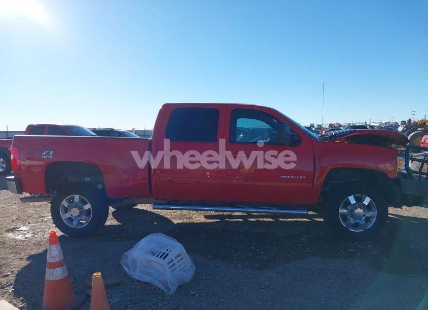 Photo 13 of 2013 Chevrolet Silverado 2500HD LT (VIN 1GC1KXCG0DF228275)