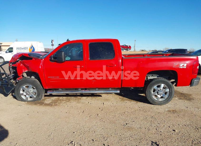 Photo 14 of 2013 Chevrolet Silverado 2500HD LT (VIN 1GC1KXCG0DF228275)
