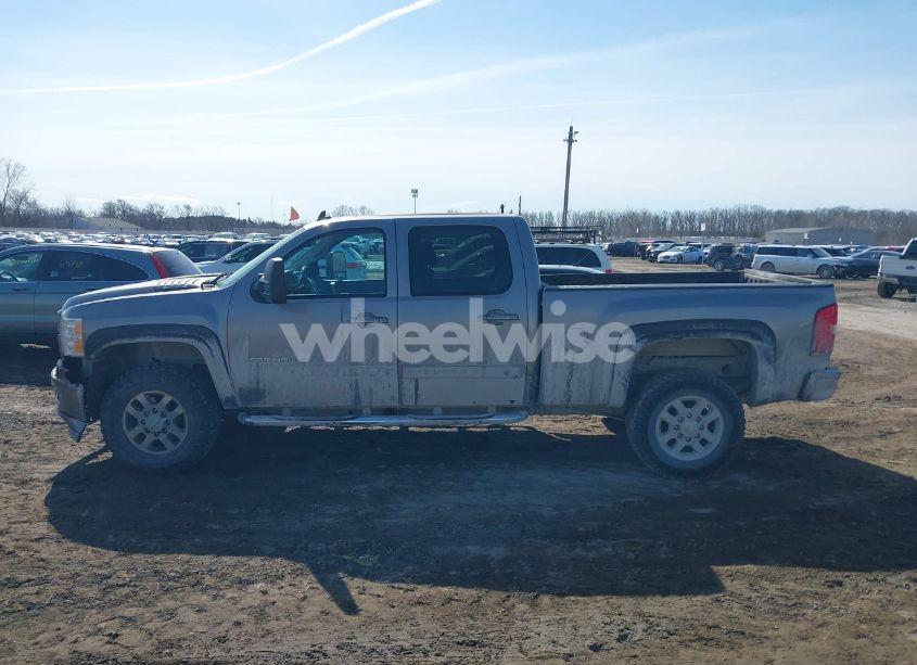 Photo 14 of 2012 Chevrolet Silverado 2500HD LT (VIN 1GC1KXCG1CF165833)