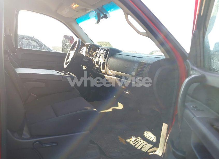 Photo 5 of 2013 Chevrolet Silverado 2500HD LT (VIN 1GC1KXCG1DF144630)