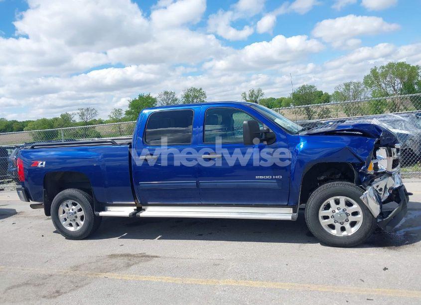 Photo 13 of 2013 Chevrolet Silverado 2500HD LT (VIN 1GC1KXCG1DF196694)