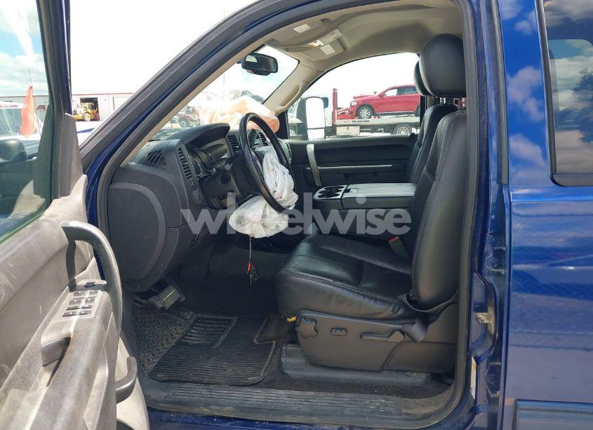 Photo 5 of 2013 Chevrolet Silverado 2500HD LT (VIN 1GC1KXCG1DF196694)