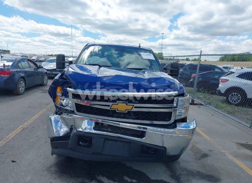 Photo 6 of 2013 Chevrolet Silverado 2500HD LT (VIN 1GC1KXCG1DF196694)