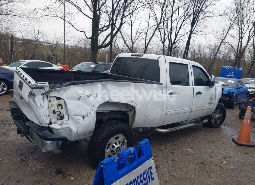 Photo 13 of 2012 Chevrolet Silverado 2500HD LT (VIN 1GC1KXCG2CF242211)