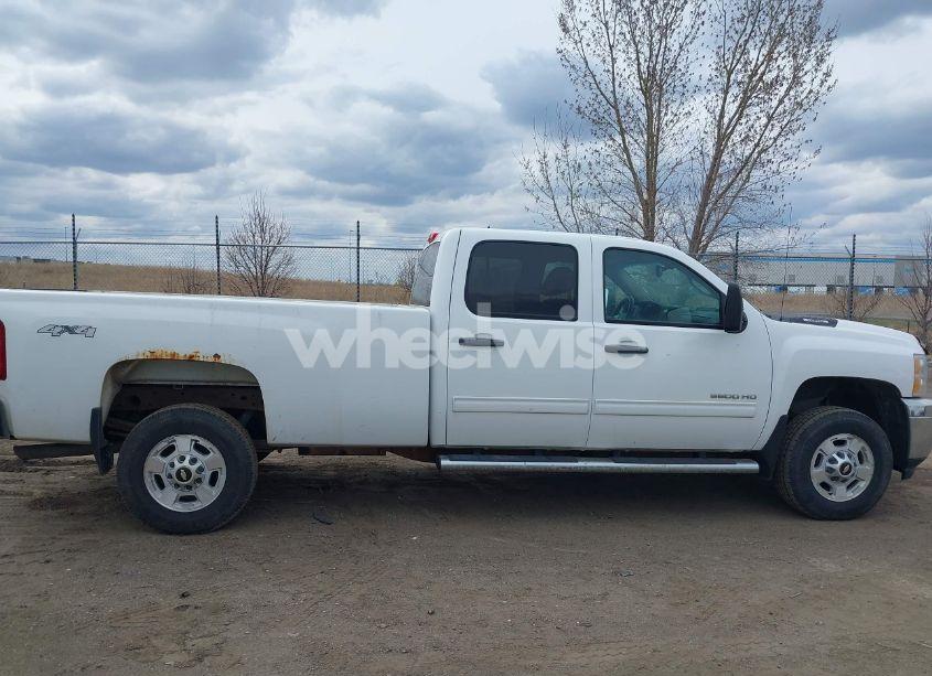 Photo 13 of 2014 Chevrolet Silverado 2500HD LT (VIN 1GC1KXCG2EF182823)
