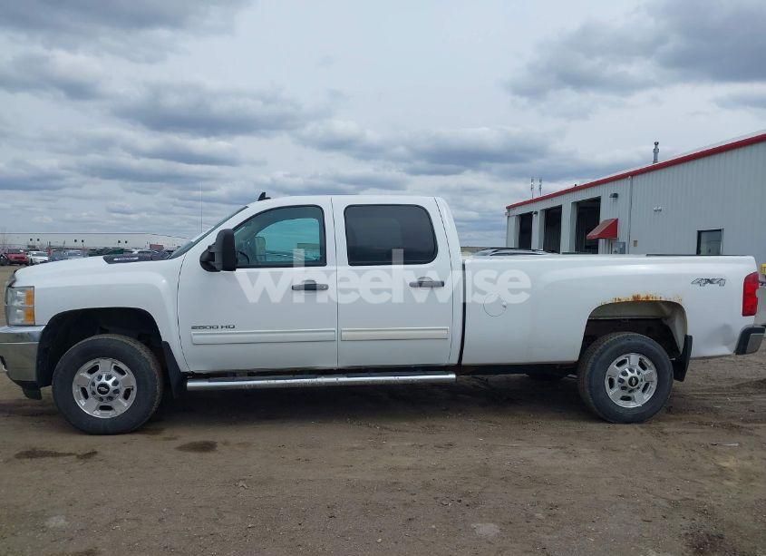 Photo 14 of 2014 Chevrolet Silverado 2500HD LT (VIN 1GC1KXCG2EF182823)