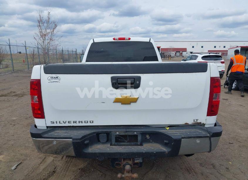 Photo 16 of 2014 Chevrolet Silverado 2500HD LT (VIN 1GC1KXCG2EF182823)