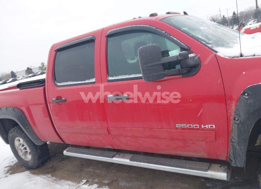 Photo 13 of 2011 Chevrolet Silverado 2500HD LT (VIN 1GC1KXCG3BF255967)