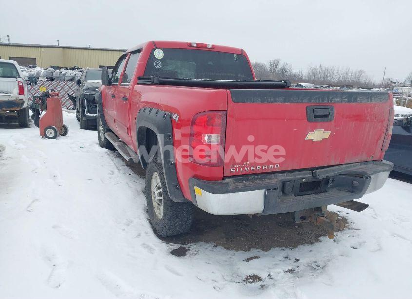 Photo 3 of 2011 Chevrolet Silverado 2500HD LT (VIN 1GC1KXCG3BF255967)