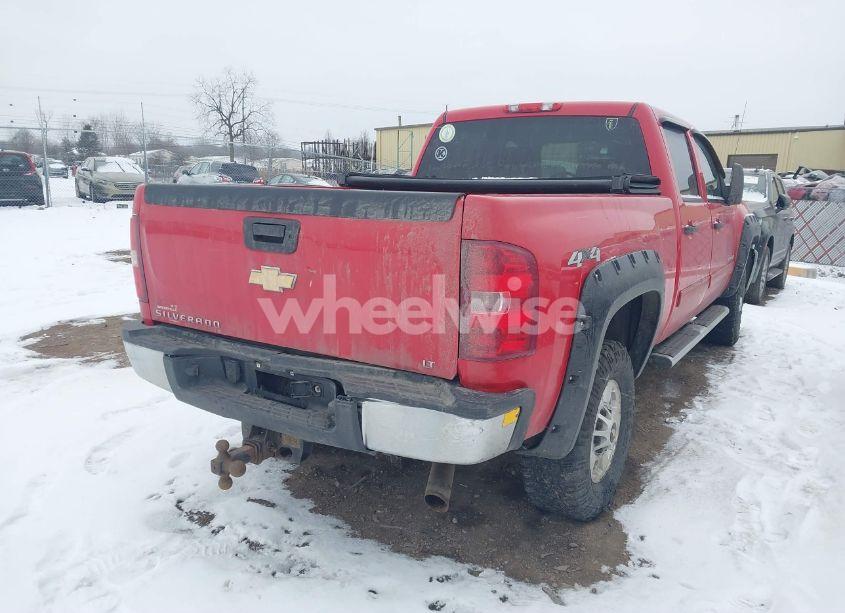 Photo 4 of 2011 Chevrolet Silverado 2500HD LT (VIN 1GC1KXCG3BF255967)