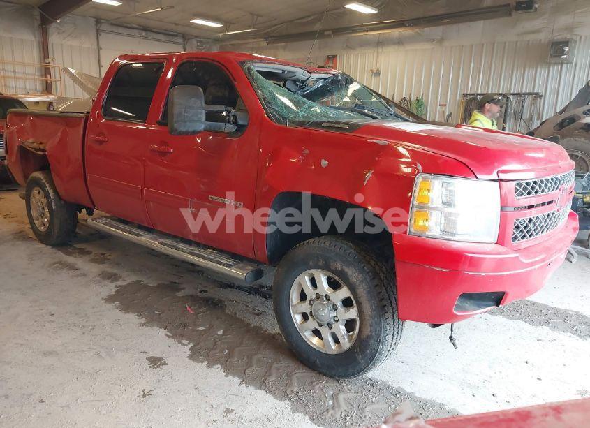 2012 Chevrolet Silverado 2500HD LT (VIN 1GC1KXCG4CF211882) main photo
