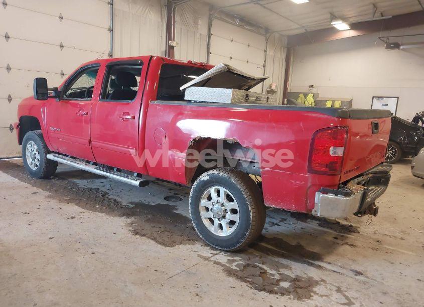 Photo 3 of 2012 Chevrolet Silverado 2500HD LT (VIN 1GC1KXCG4CF211882)
