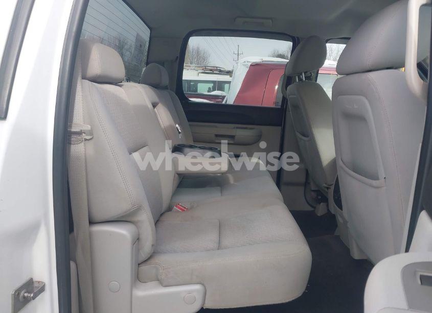 Photo 8 of 2011 Chevrolet Silverado 2500HD LT (VIN 1GC1KXCG5BF118688)