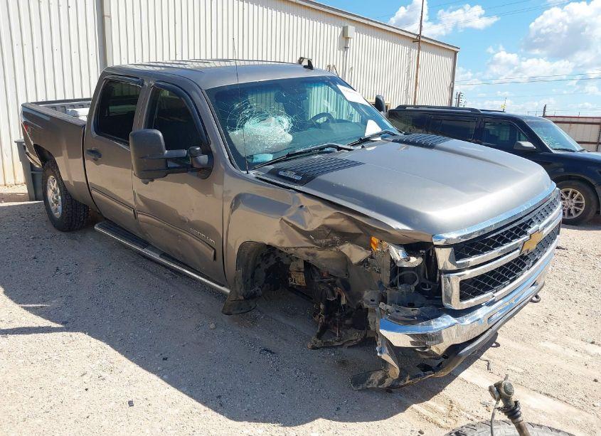 2013 Chevrolet Silverado 2500HD LT (VIN 1GC1KXCG5DF235836) main photo