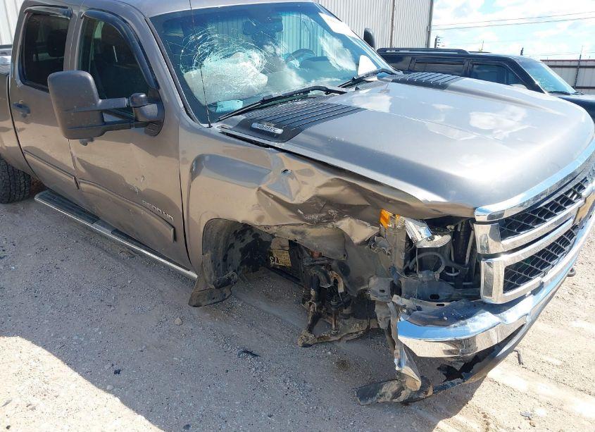 Photo 6 of 2013 Chevrolet Silverado 2500HD LT (VIN 1GC1KXCG5DF235836)
