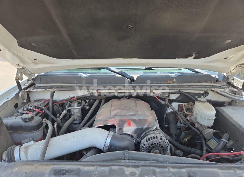 Photo 10 of 2011 Chevrolet Silverado 2500HD LT (VIN 1GC1KXCG6BF222090)