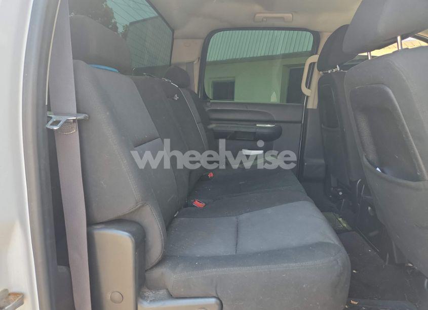 Photo 8 of 2011 Chevrolet Silverado 2500HD LT (VIN 1GC1KXCG6BF222090)