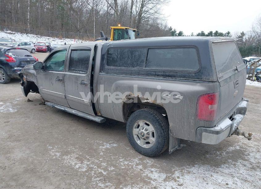 Photo 3 of 2012 Chevrolet Silverado 2500HD LT (VIN 1GC1KXCG6CF244320)