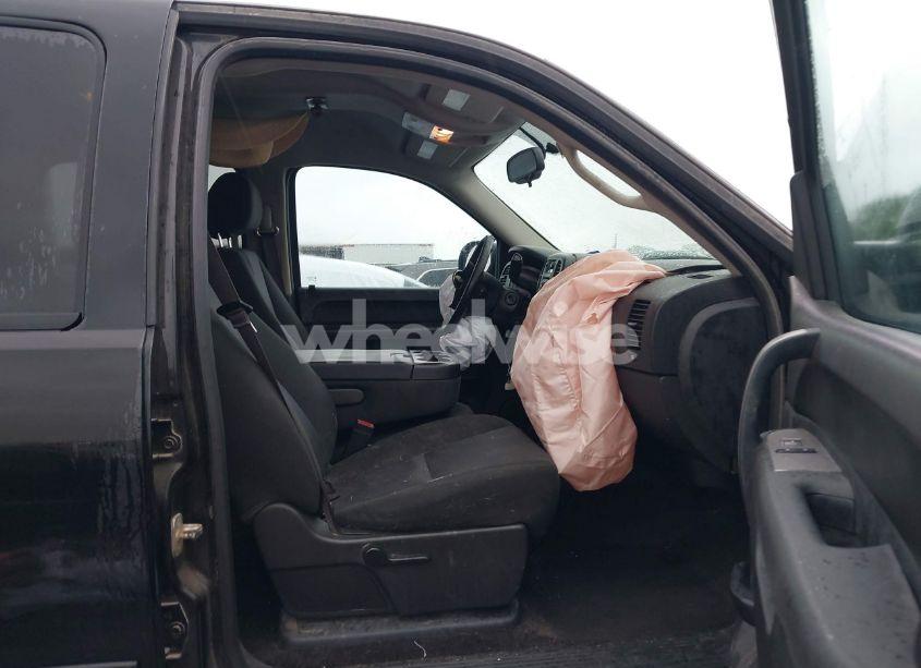 Photo 5 of 2013 Chevrolet Silverado 2500HD LT (VIN 1GC1KXCG7DF151954)
