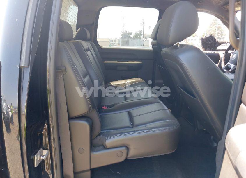 Photo 8 of 2011 Chevrolet Silverado 2500HD LT (VIN 1GC1KXCG8BF254751)