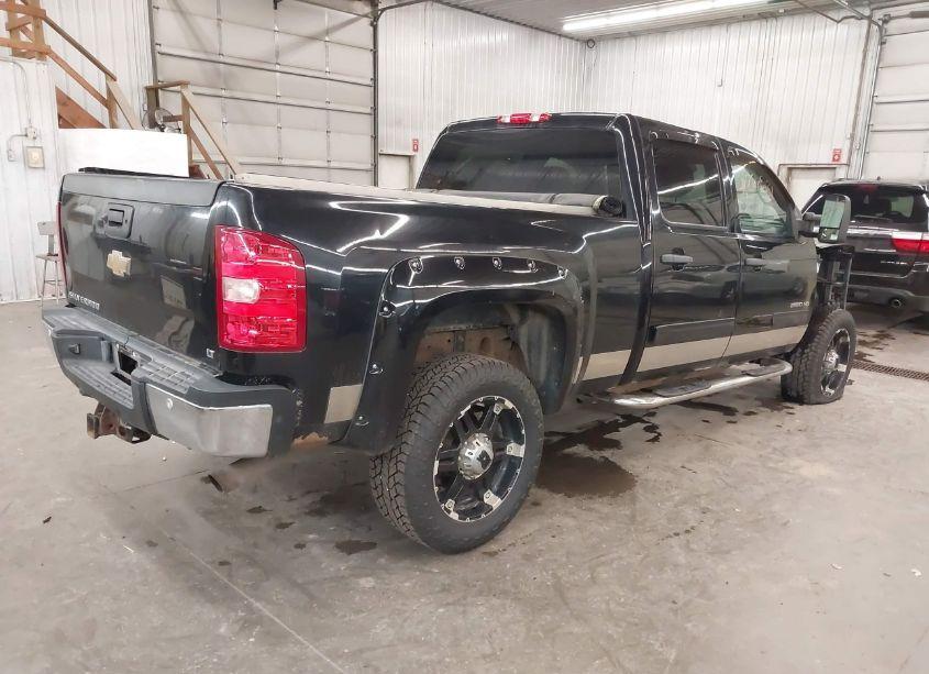 Photo 4 of 2011 Chevrolet Silverado 2500HD LT (VIN 1GC1KXCG8BF259111)