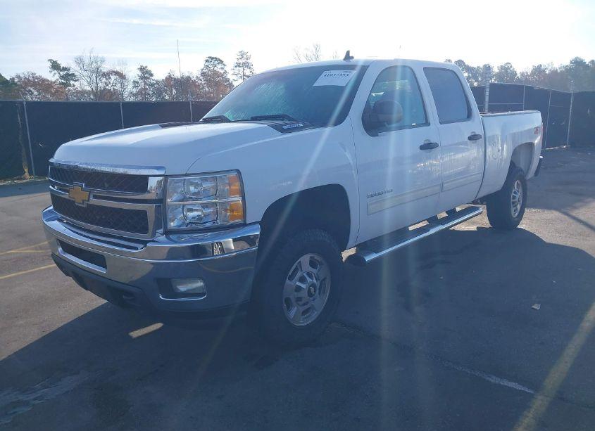 Photo 2 of 2012 Chevrolet Silverado 2500HD LT (VIN 1GC1KXCG8CF211576)