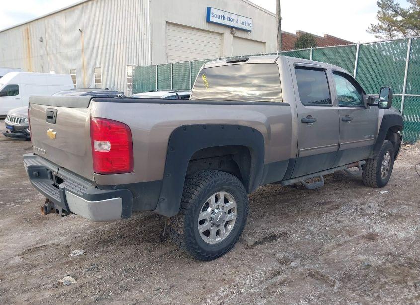 Photo 4 of 2012 Chevrolet Silverado 2500HD LT (VIN 1GC1KXCG8CF212064)