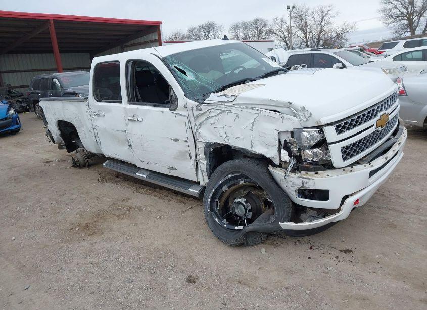 2013 Chevrolet Silverado 2500HD LT (VIN 1GC1KXCGXDF121301) main photo