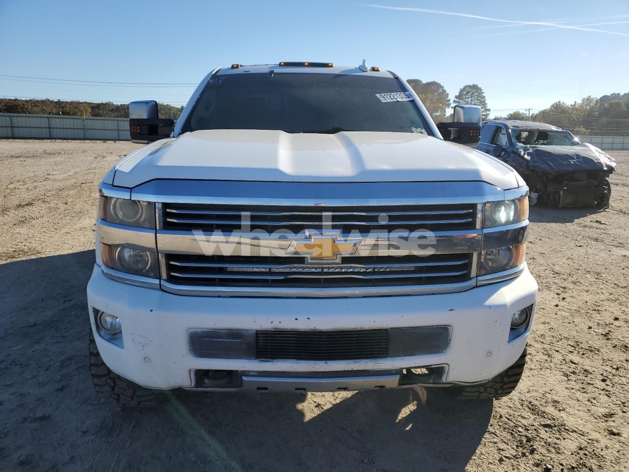 Photo 5 of 2015 CHEVROLET SILVERADO K2500 HIGH COUNTRY (VIN 1GC1KXE80FF680784)