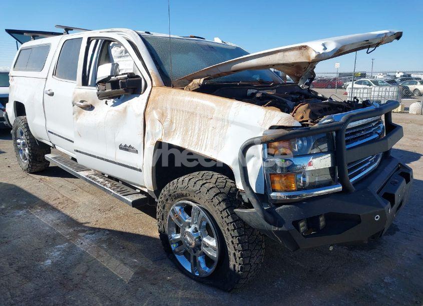 2016 Chevrolet Silverado 2500HD HIGH COUNTRY (VIN 1GC1KXE80GF184286) main photo