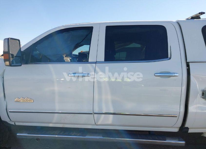 Photo 14 of 2016 Chevrolet Silverado 2500HD HIGH COUNTRY (VIN 1GC1KXE80GF184286)