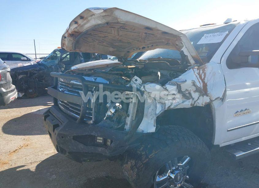 Photo 6 of 2016 Chevrolet Silverado 2500HD HIGH COUNTRY (VIN 1GC1KXE80GF184286)