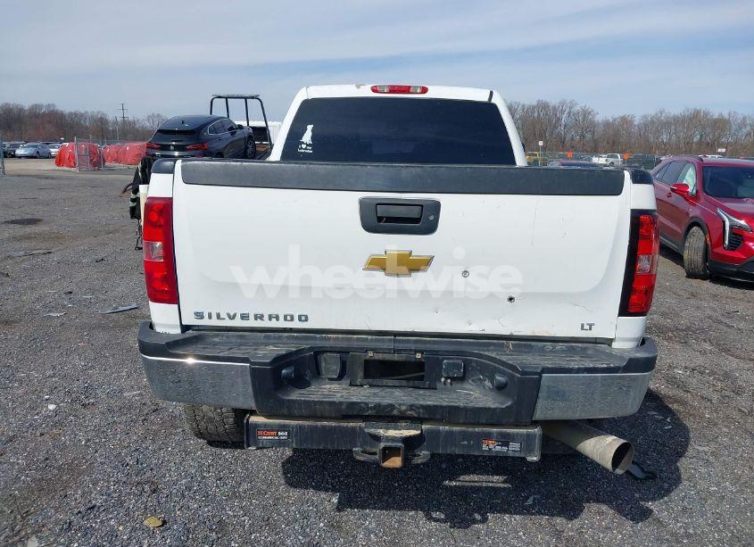 Photo 16 of 2014 Chevrolet Silverado 2500HD LT (VIN 1GC1KXE83EF156026)