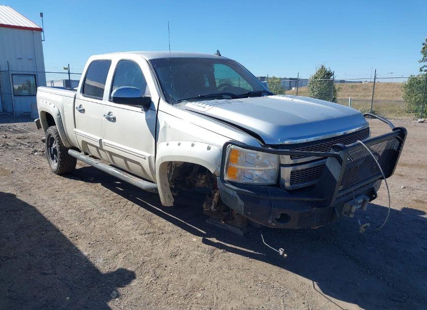 2013 Chevrolet Silverado 2500HD LT (VIN 1GC1KXE84DF197389) main photo