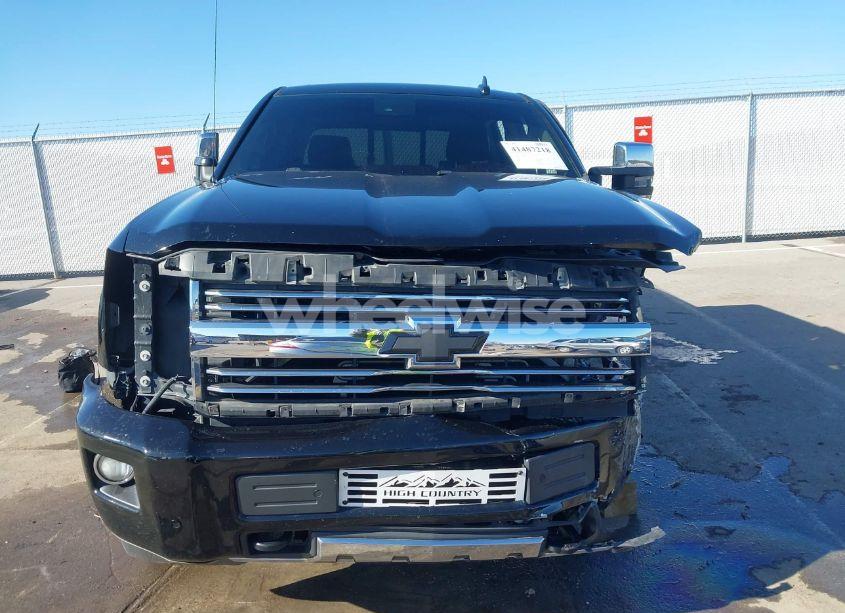 Photo 13 of 2015 Chevrolet Silverado 2500HD HIGH COUNTRY (VIN 1GC1KXE85FF664886)