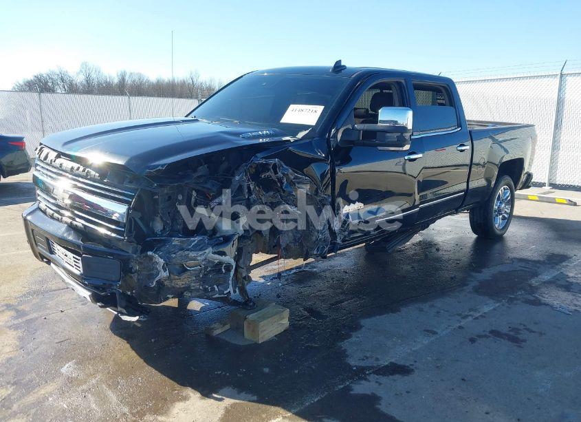 Photo 2 of 2015 Chevrolet Silverado 2500HD HIGH COUNTRY (VIN 1GC1KXE85FF664886)
