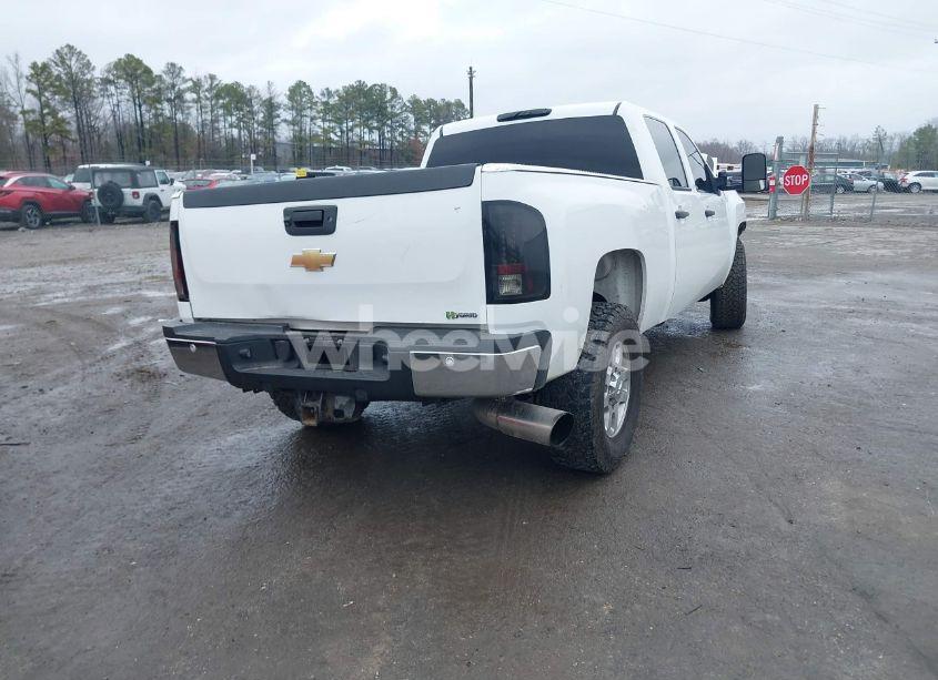 Photo 4 of 2011 Chevrolet Silverado 2500HD LT (VIN 1GC1KXE86BF186651)
