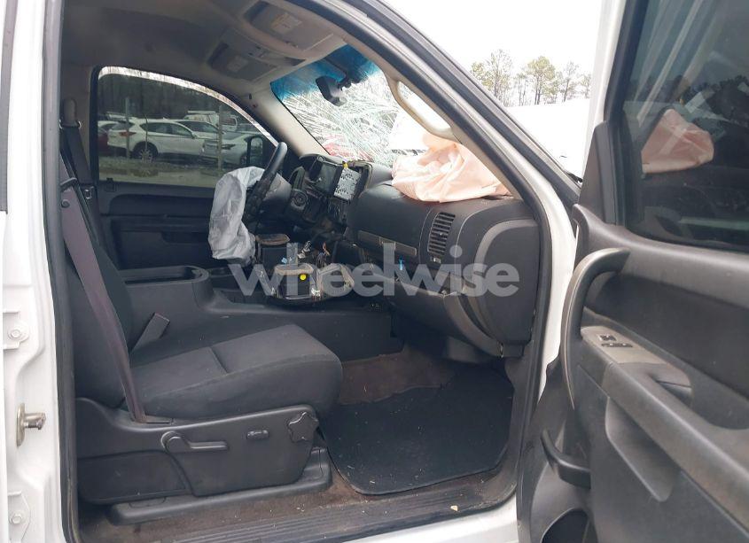 Photo 5 of 2011 Chevrolet Silverado 2500HD LT (VIN 1GC1KXE86BF186651)