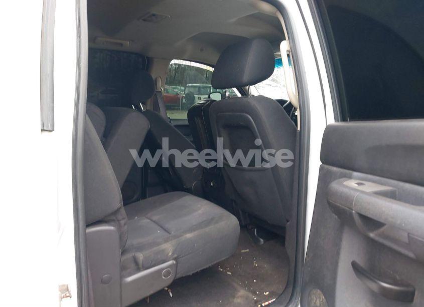 Photo 8 of 2011 Chevrolet Silverado 2500HD LT (VIN 1GC1KXE86BF186651)