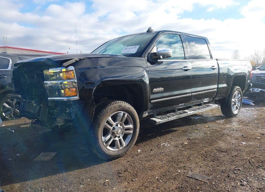 Photo 2 of 2016 Chevrolet Silverado 2500HD HIGH COUNTRY (VIN 1GC1KXE87GF203416)