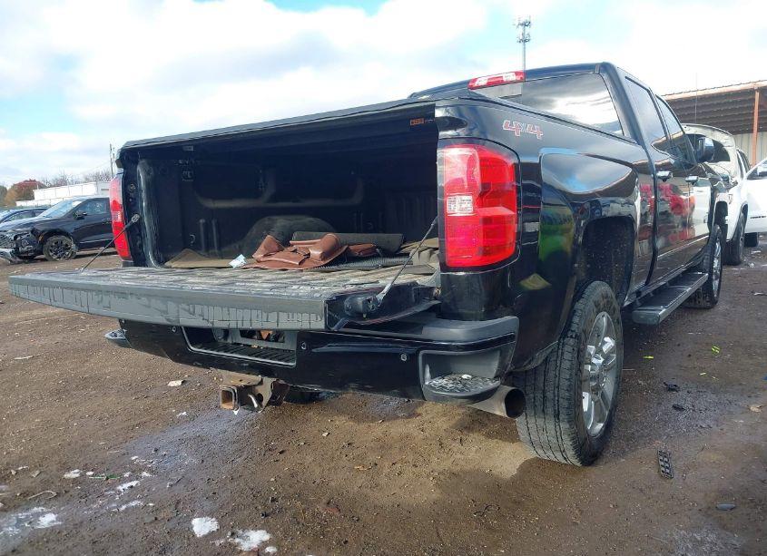 Photo 4 of 2016 Chevrolet Silverado 2500HD HIGH COUNTRY (VIN 1GC1KXE87GF203416)