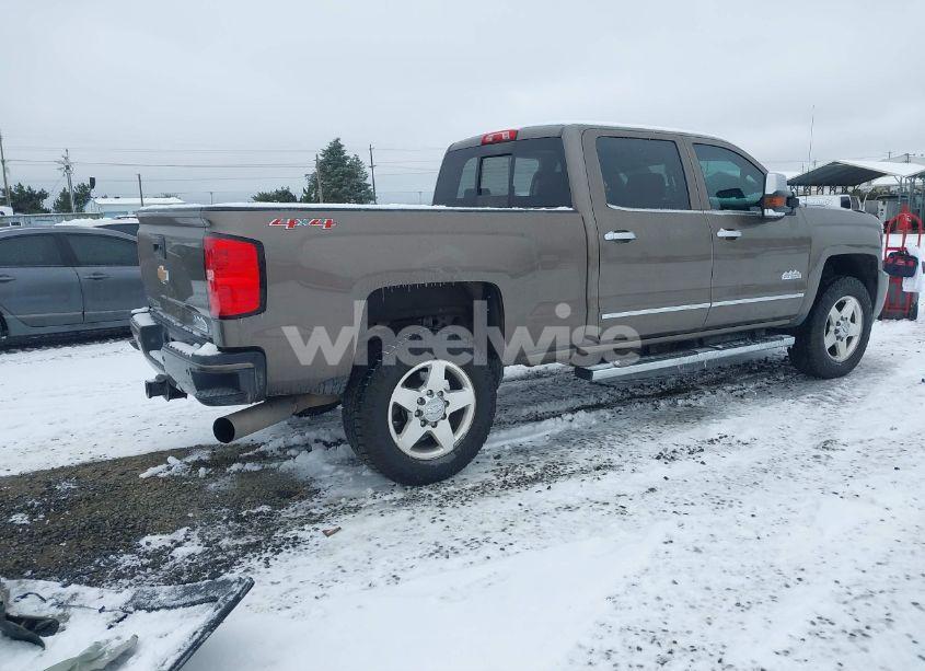Photo 4 of 2015 Chevrolet Silverado 2500HD HIGH COUNTRY (VIN 1GC1KXE89FF543780)