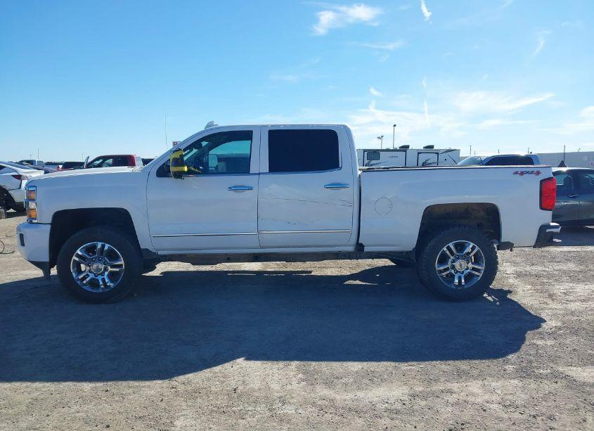 Photo 14 of 2016 Chevrolet Silverado 2500HD HIGH COUNTRY (VIN 1GC1KXE89GF204373)
